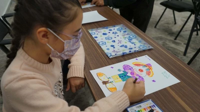 Sanat dolu atölyeler tatile çıkan öğrencileri ağırlıyor
