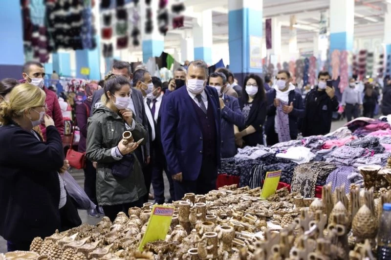 Manisa Sosyete Pazarı açıldı
