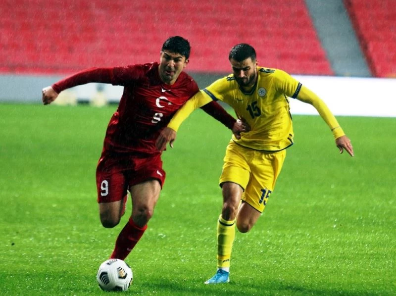 U21 Avrupa Şampiyonası: Türkiye: 2 - Kosova: 0 (İlk yarı)
