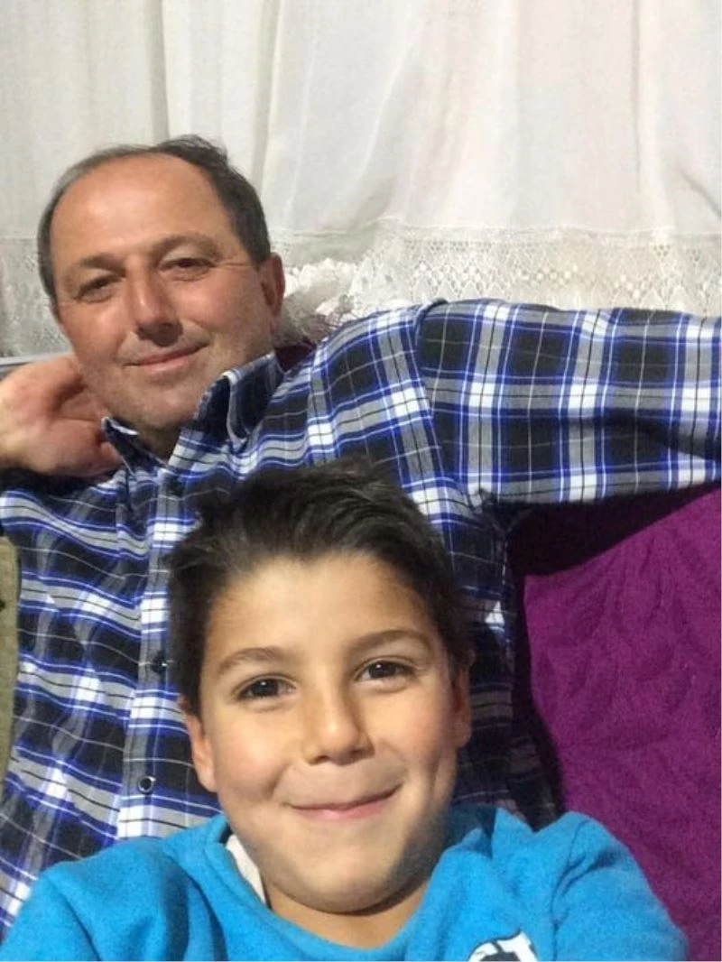 9 yaşındaki çocuk traktördeki makine üzerine düşerek hayatını kaybetti
