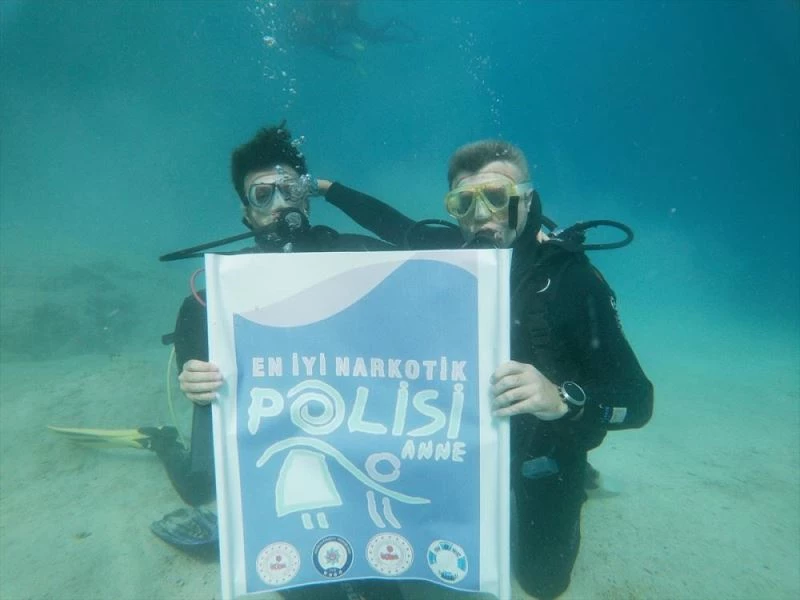 Denizin 10 metre derinliğinde 