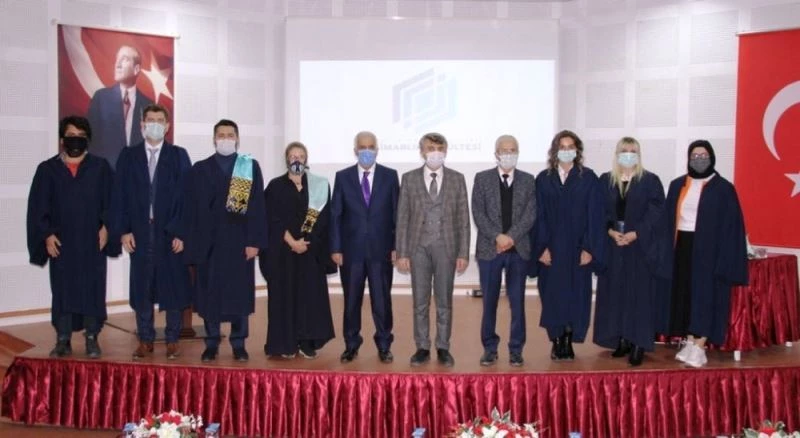 DPÜ Mimarlık Fakültesinde Akademik Yükseltme Töreni
