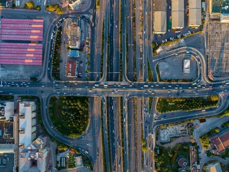 Kocaeli D-100 karayolu şehirlerarası yolcu taşımacılığına kapatıldı
