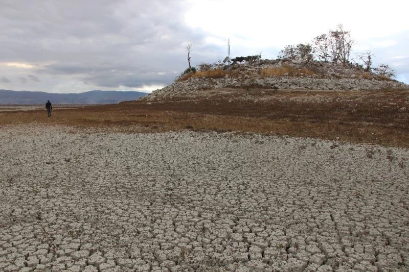 Belediye Başkanı kuraklığın boyutunu böyle özetledi: “Son 3 ayda bir damla yağış düşmedi”
