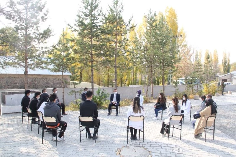 Ağrı’da yüz yüze eğitime geçişte üçüncü aşama başladı
