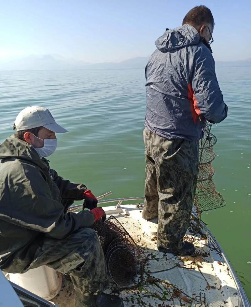 270 adet kerevit pinterine el konuldu
