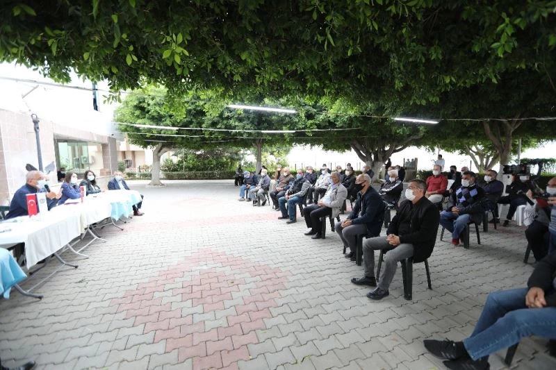 Mezitli’de siteler deprem için toplandı
