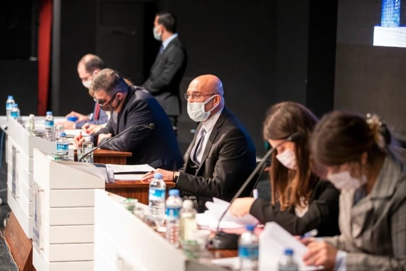 İzmir Büyükşehir Belediyesi Meclisinde dönüşümü hızlandıracak adım
