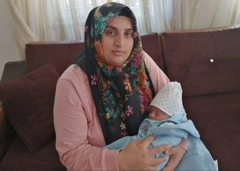 Oğlunu kucağına alamadan kazada ölen babanın isteği yerine getirildi
