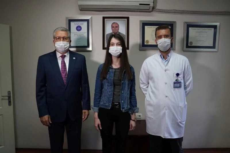 Ege’de çocuklarda dünyada ilk robotik dalak kisti ameliyatı başarıyla yapıldı
