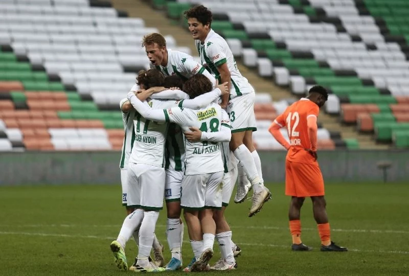 Bursasporlu futbolcular Adanaspor galibiyetini yorumladı
