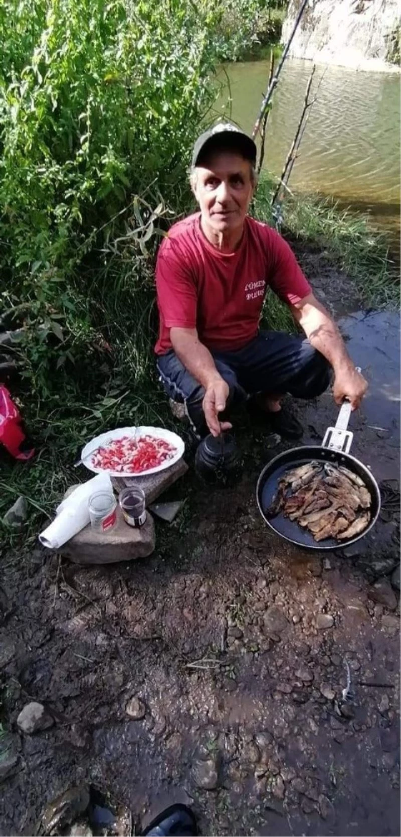 Balık tutmak için gittiği ırmağa düşerek boğuldu

