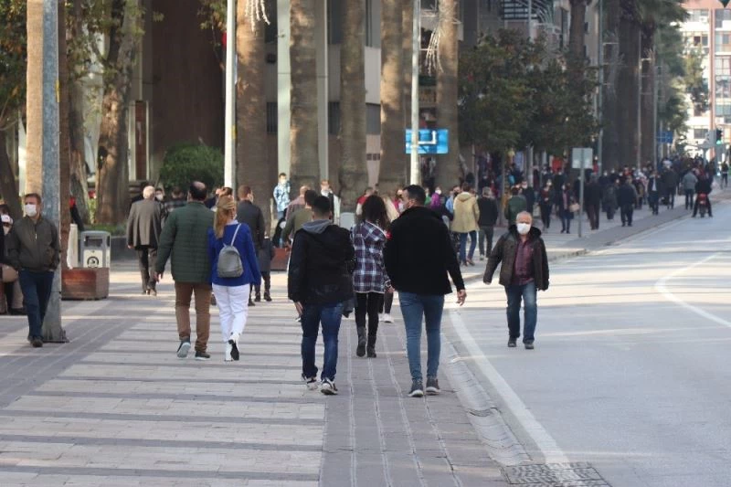 Denizli’de 134 kişi karantina kurallarına uymayarak ceza yedi
