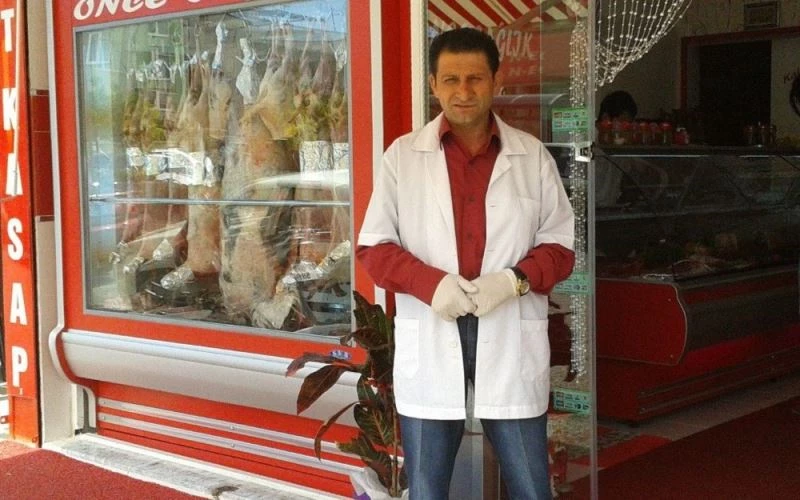 Kasaplar Odası Başkanı Kadı, sosyal medyadan kaçak çalışan meslektaşlarına seslendi
