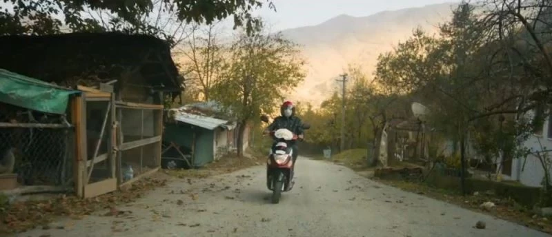 Emine Erdoğan, Sakaryalı fedakar öğretmenin videosunu sosyal medyada paylaştı
