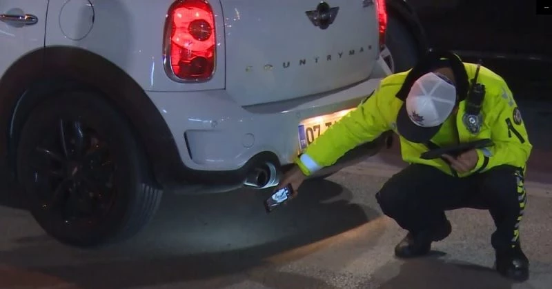 Isparta’da alkol ve modifiyeli araç denetimi
