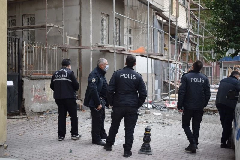 Malatya’da inşaat iskelesinden düşen işçi yaralandı
