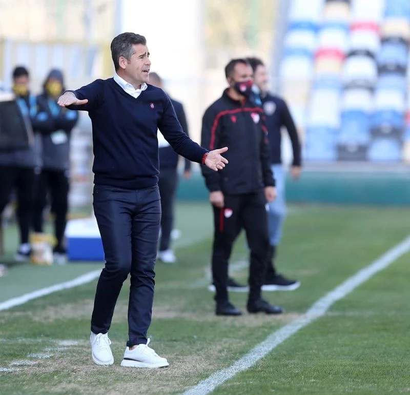 Hüseyin Eroğlu: “Son 7 yılda ilk defa liderliğe ulaştık, bunun mutluluğunu yaşıyoruz”
