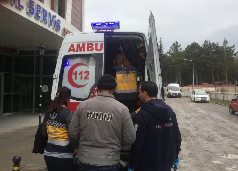 Tavanda bakım yaparken aşağıya düştü
