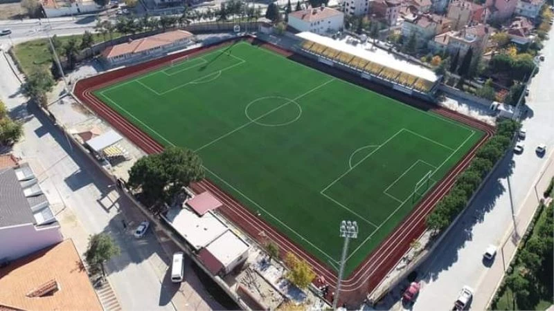 Tavas’a FİFA standartlarına uygun futbol sahası
