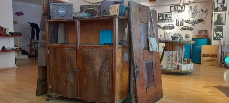 Ahşap ürünleri yepyeni bir dokunuşla geri dönüştürüyor
