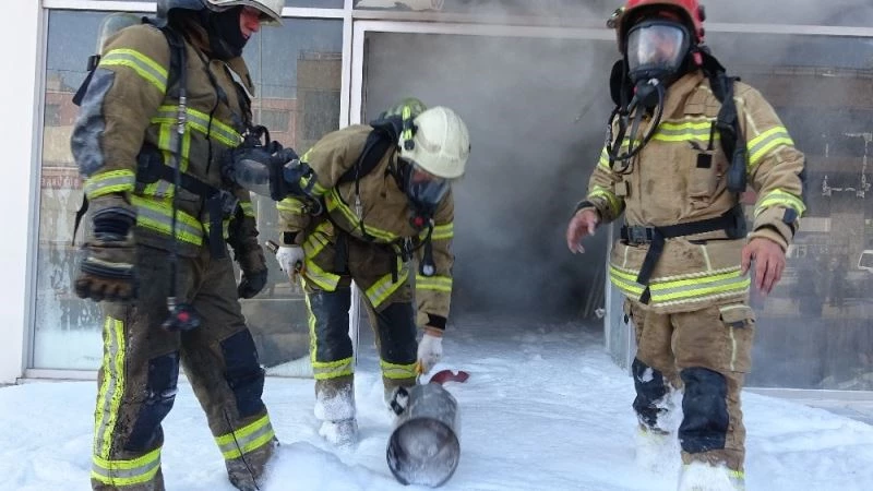 Alev alan kimyasallar korkuttu
