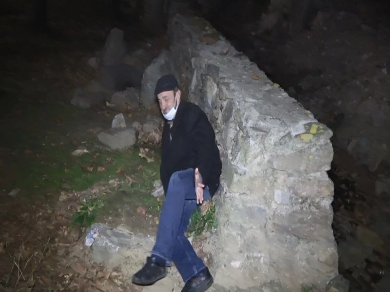 Sokağa çıkma kısıtlamasını ormanda geçirmeye karar verince başına gelmeyen kalmadı
