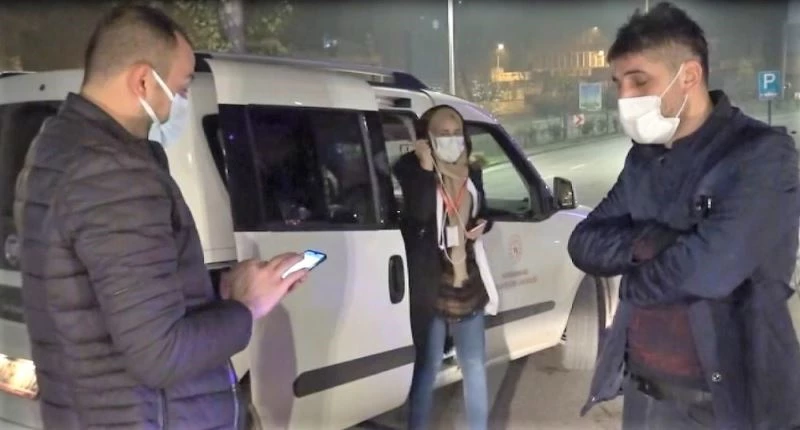 Hem karantinayı, hem kısıtlamayı ihlal etti
