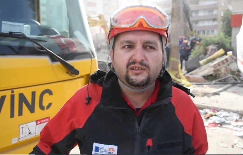 Ayda bebeğin sesini Kadıköylü arama kurtarma ekibi duydu
