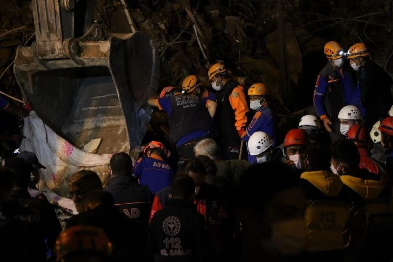 Enkaz altındaki Nerrin Erakman’dan acı haber
