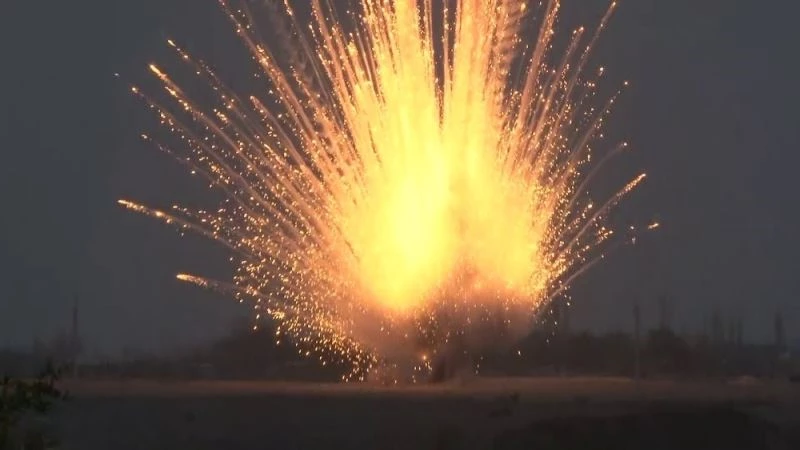 Ermenistan’ın Terter’e attığı yasaklı fosforlu top mermileri imha edildi
