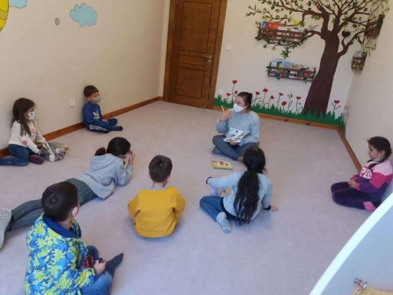 Minikler eğlenirken öğreniyor
