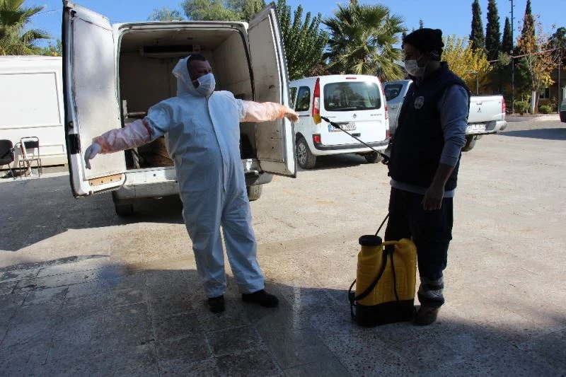 Kimse bilmese de onlar da büyük fedakarlıkla çalışıyor
