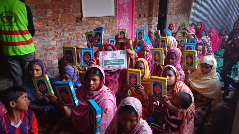 Bangladeş’te “İkinci Abdül Hamit Han” Kur’an kursu açıldı
