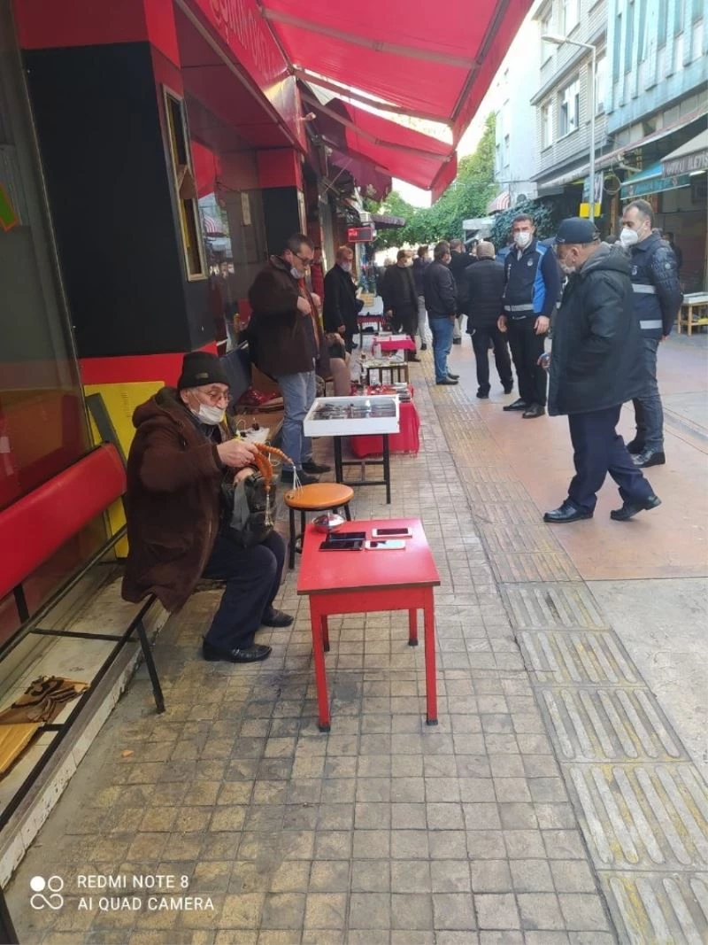 İlkadım’da izinsiz seyyar satıcılara taviz yok
