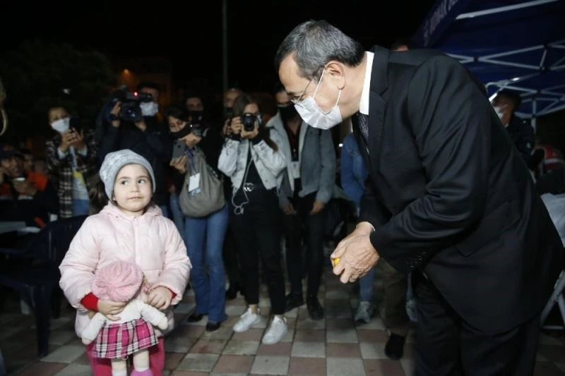 Başkan Abdül Batur’dan kira Kampanyasına 10 bin lira bağış
