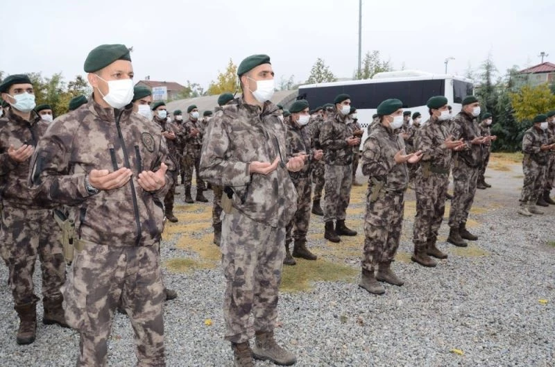 Malatya’daki PÖH’ler Barış Pınarı Harekat bölgesine uğurlandı
