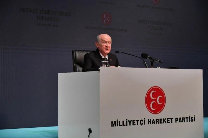 MHP Lideri Bahçeli: “CHP’nin adeta sütten çıkmış ak kaşık gibi davranıp kusur ve suçlu araması küstah bir siyaset kifayetsizliğidir”
