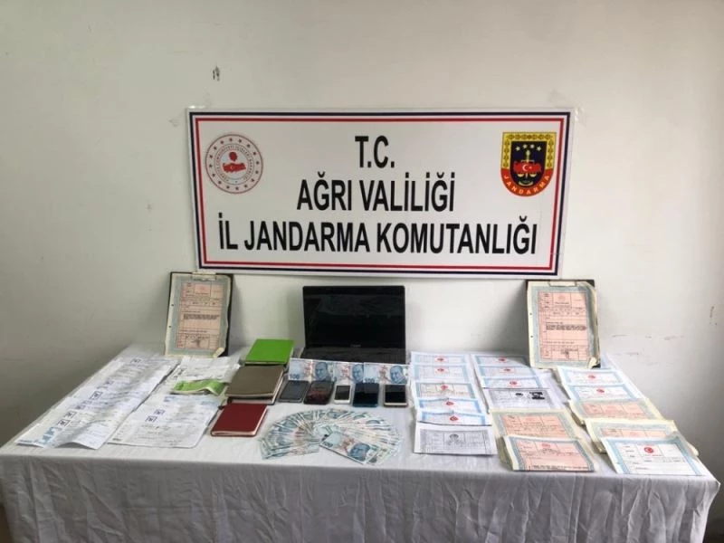 Ağrı’da tefecilik suçu işleyen 4 kişi yakalandı
