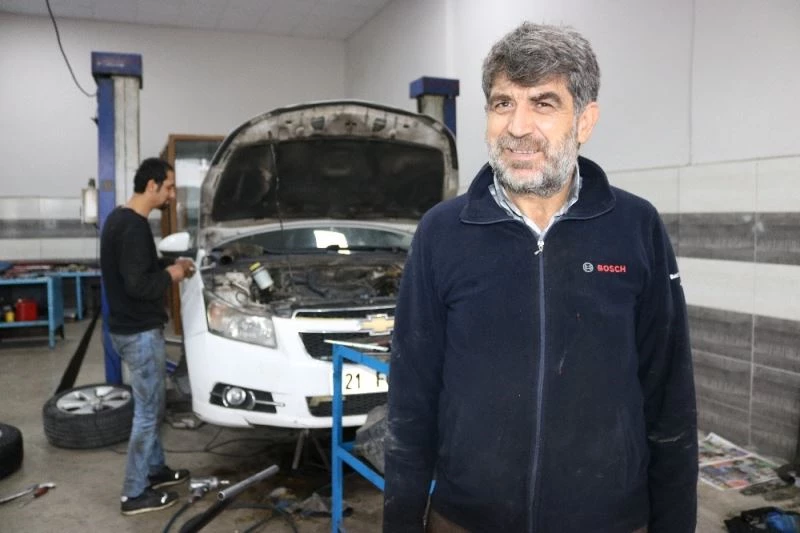 Aracına 50 liralık antifriz eklemeyen sürücüleri 8 bin liralık masraf bekliyor
