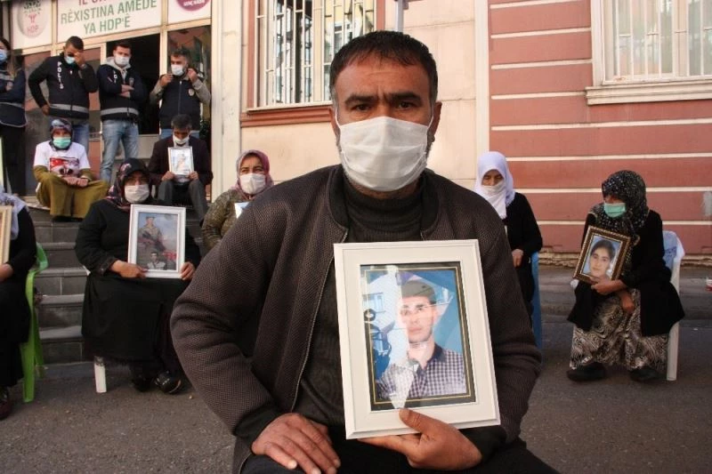 Yürekleri yanık aileler 432 gündür evlatlarının yolunu bekliyor
