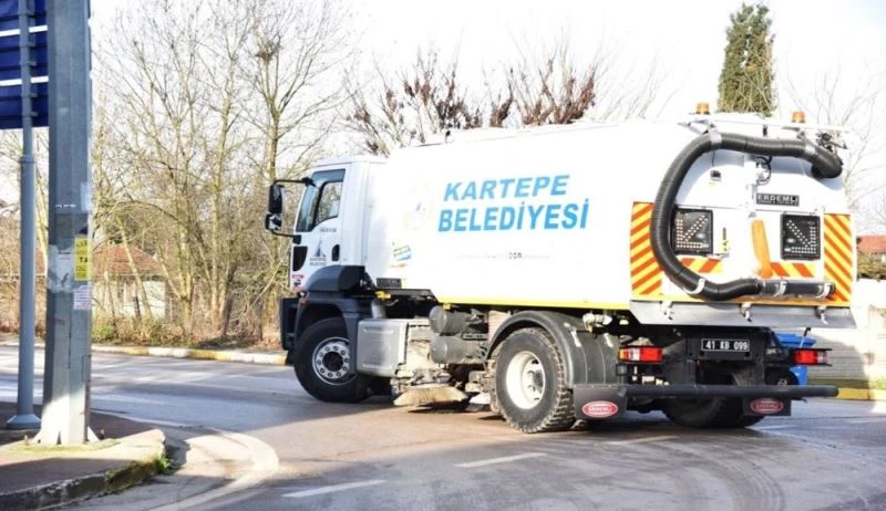 Kartepe’de temizlik çalışmaları titizlikle sürüyor
