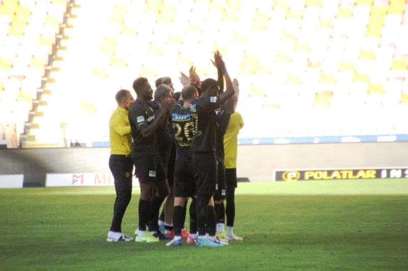 Yeni Malatyaspor’un evinde bileği bükülmüyor
