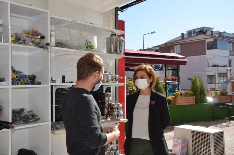 Başkan Köse, esnafın talep ve şikayetlerini  dinledi
