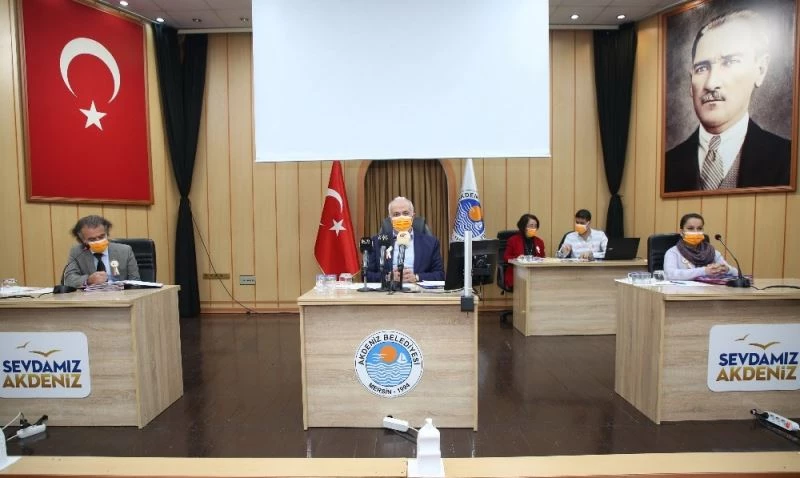 Başkan Gültak’tan pandemi uyarısı: “Çember çok daraldı”
