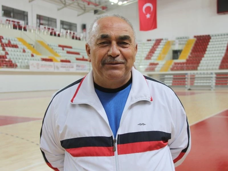 Ardahanlı: “Hedefimiz ligden düşmemek”
