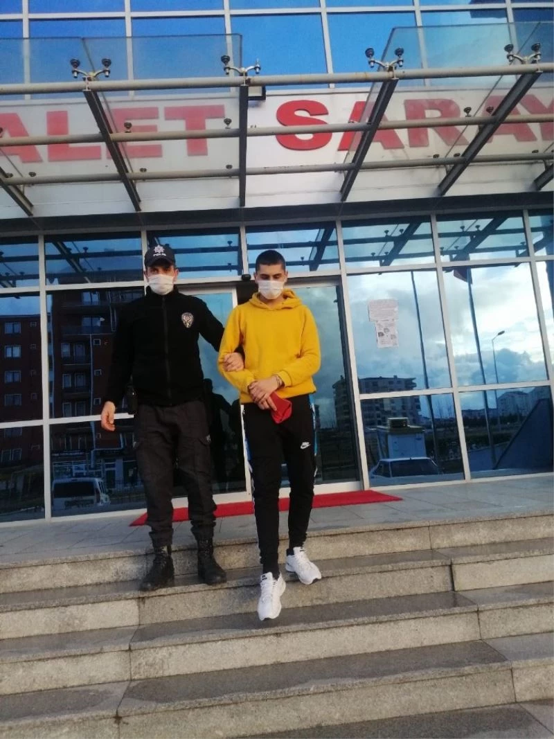 Sağlık Ocağına giren hırsız, son işinde yakayı ele verdi
