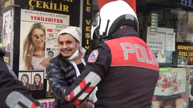 (Özel) Alkollü şehir magandası, polisi bile şaşırttı
