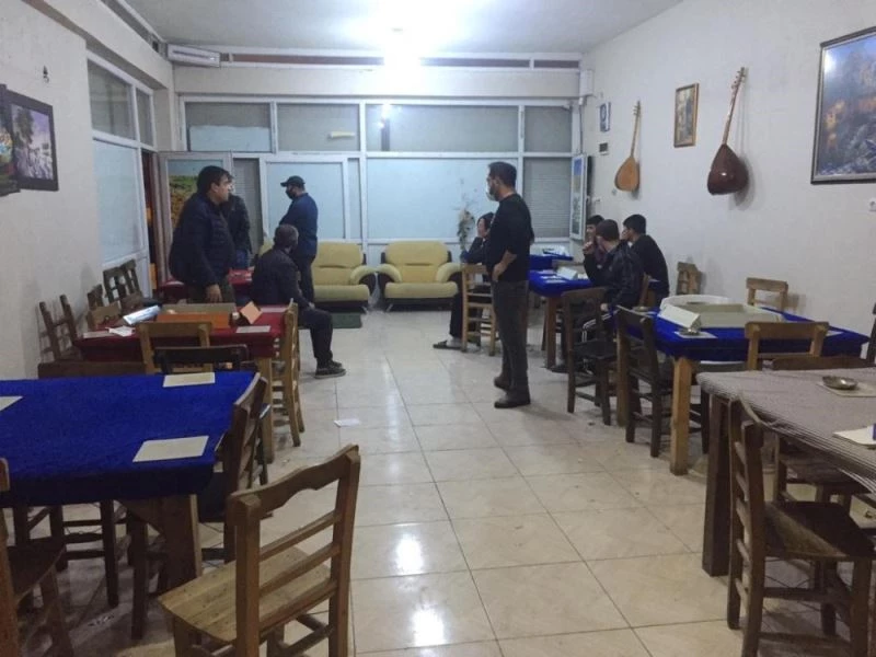 Mum ışığında kumara 100 bin lira ceza
