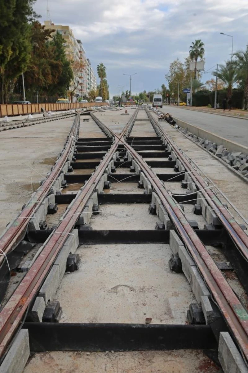 Falez Kavşağı yeniden trafiğe açıldı